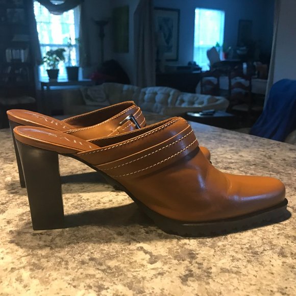 FRANCO SARTO WOMENS CARAMEL BROWN POINTED TOE WITH BUCKLE HEELS SIZE 7.5 - Picture 2 of 6